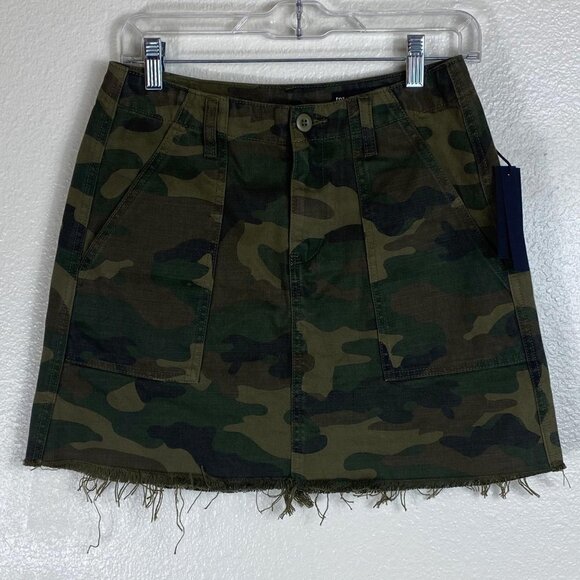 BLANKNYC Camo Mini Skirt Raw Hem NWT - Picture 4 of 12